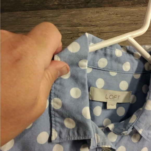 LOFT Light Blue Polka Dot Button Down Shirt - Picture 5 of 8